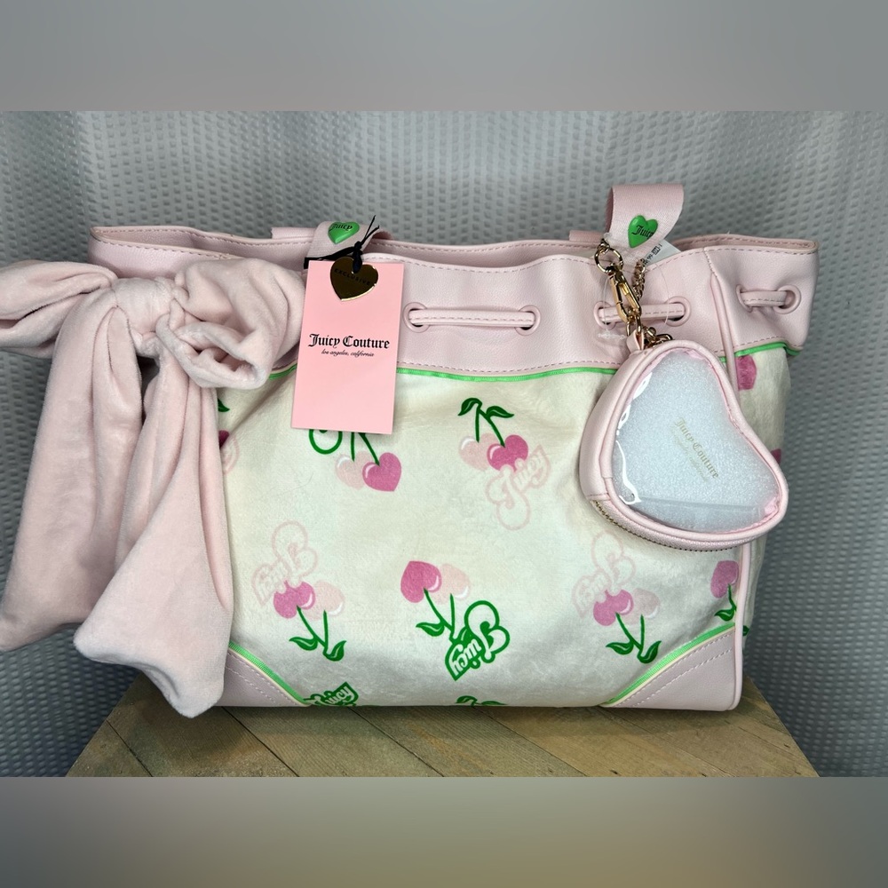 Juicy Couture Daydreamer Retro Cherry Gelato Print with Coin Pouch